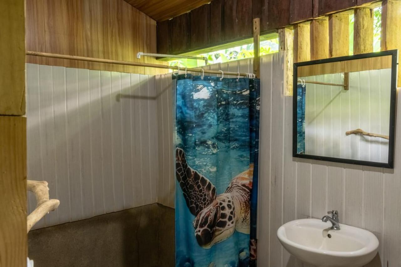 Los Paniquines Ecolodge Drake Bay Ngoại thất bức ảnh